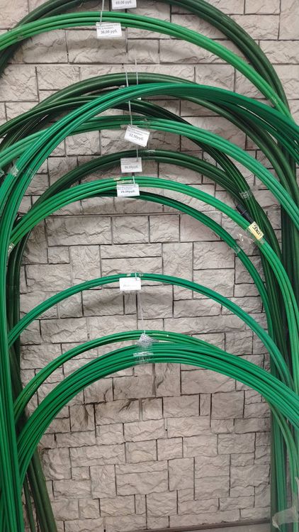 Дуги металлические  в ПВХ d10мм (6 дуг)(дл.2-4,5м),   комплект2,00