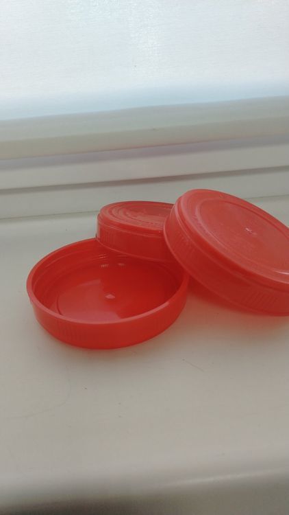 Крышки полиэтиленовые ТВист d82,100мм82